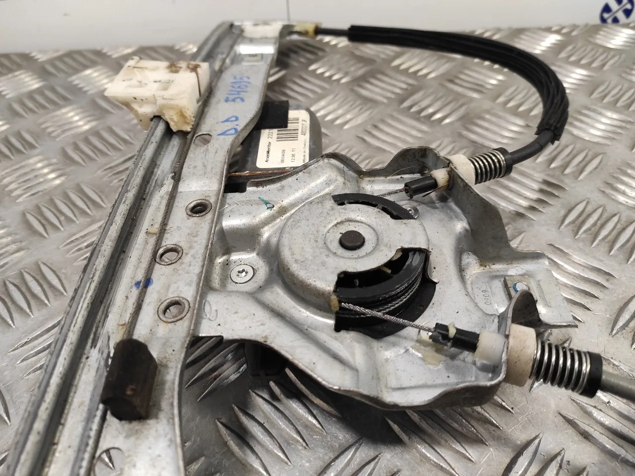 Elevalunas Delantero Derecho para Citroën Ds3