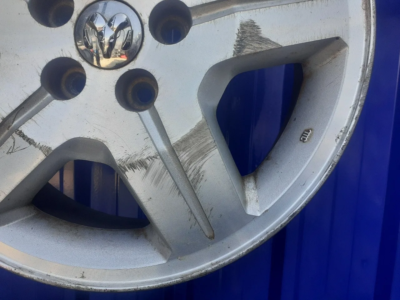 Llanta para Dodge Caliber