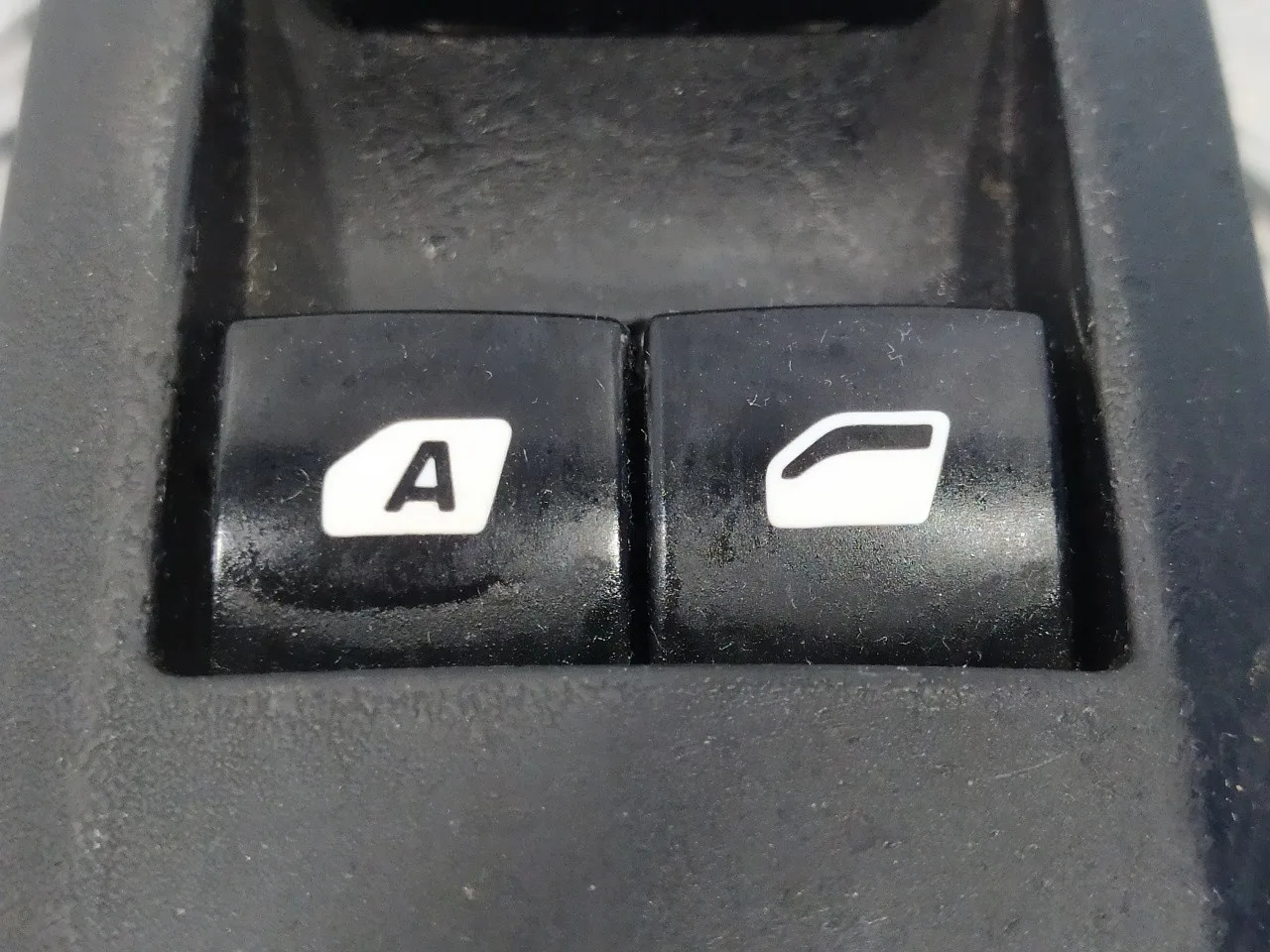 Mando Elevalunas Delantero Izquierdo para Citroën Ds3