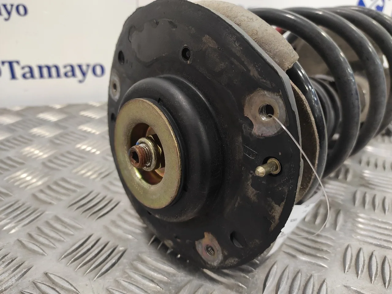 Amortiguador Delantero Derecho para Nissan Pick-Up (D22)