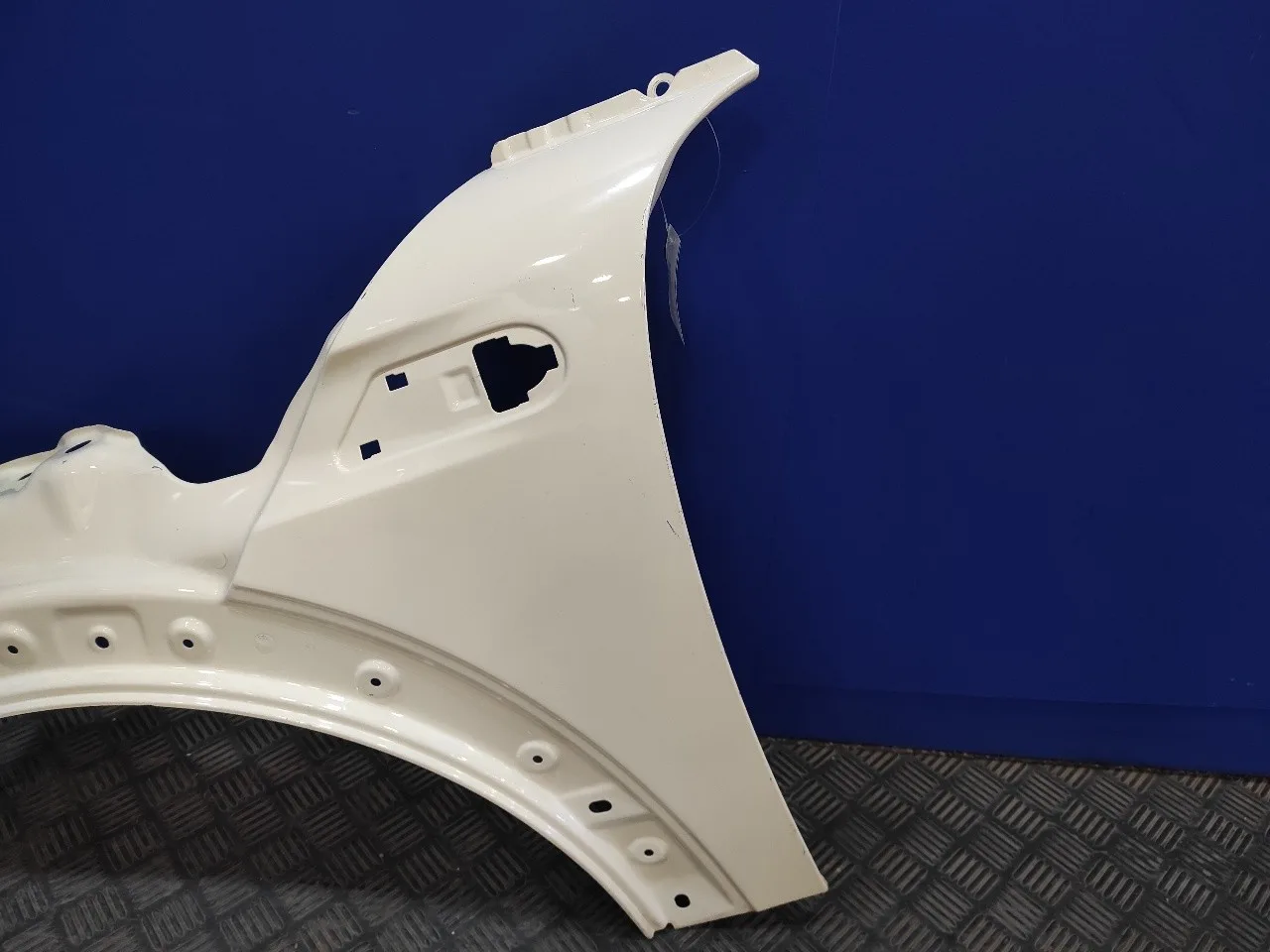 Aleta Delantera Izquierda para Mini Mini (R56)