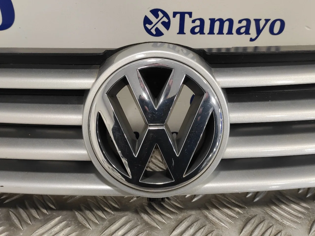 Rejilla Delantera para Volkswagen Polo Berlina (6N2)