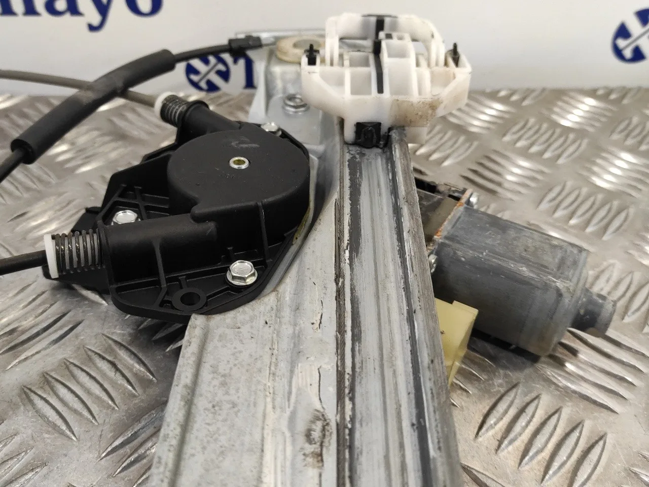 Elevalunas Delantero Derecho para Ford Kuga (Cbs)