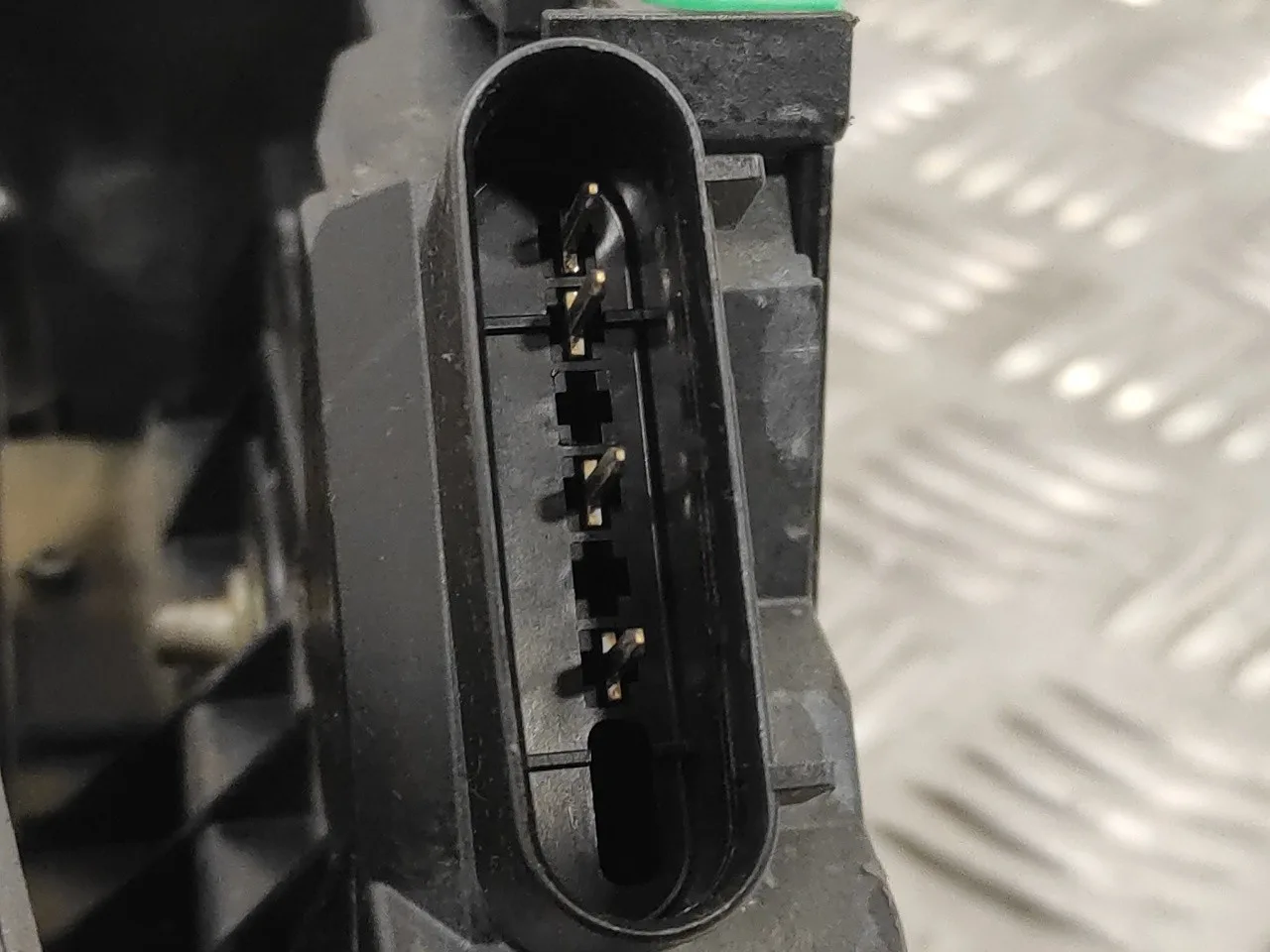 Cerradura Puerta Delantera Derecha para Ford Kuga (Cbs)