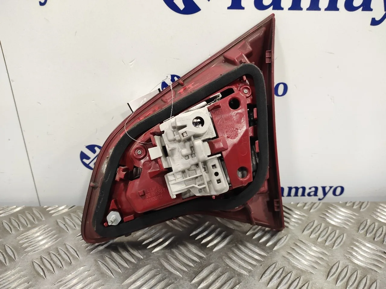 Piloto Trasero Izquierdo Interior para Opel Meriva B