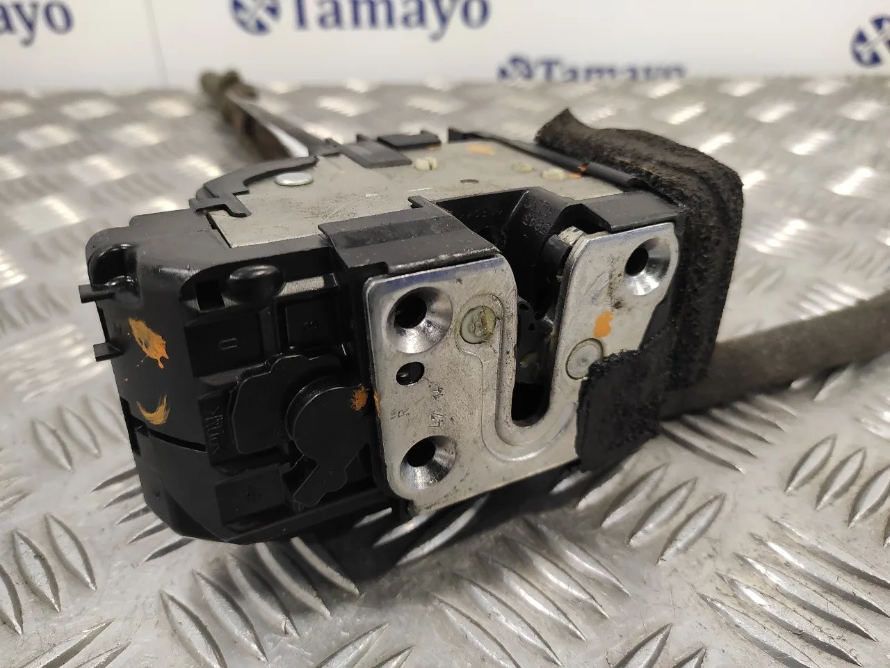 Cerradura Puerta Delantera Derecha para Nissan Nv 200 (M20)