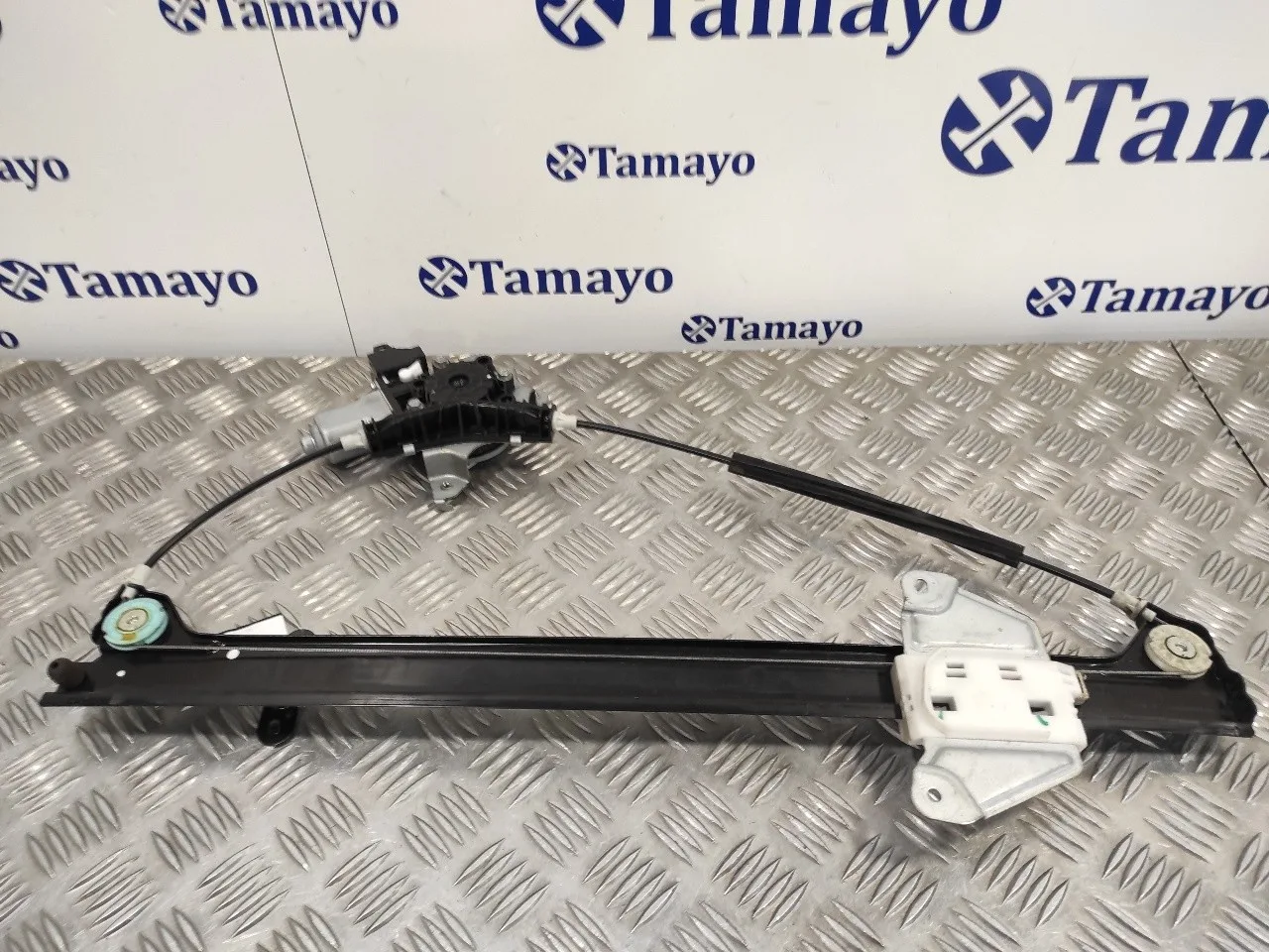 Elevalunas Delantero Derecho para Nissan Nv 200 (M20)