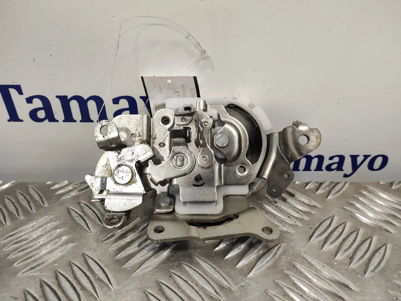 Cerradura Puerta Trasera Derecha para Nissan Nv 200 (M20)