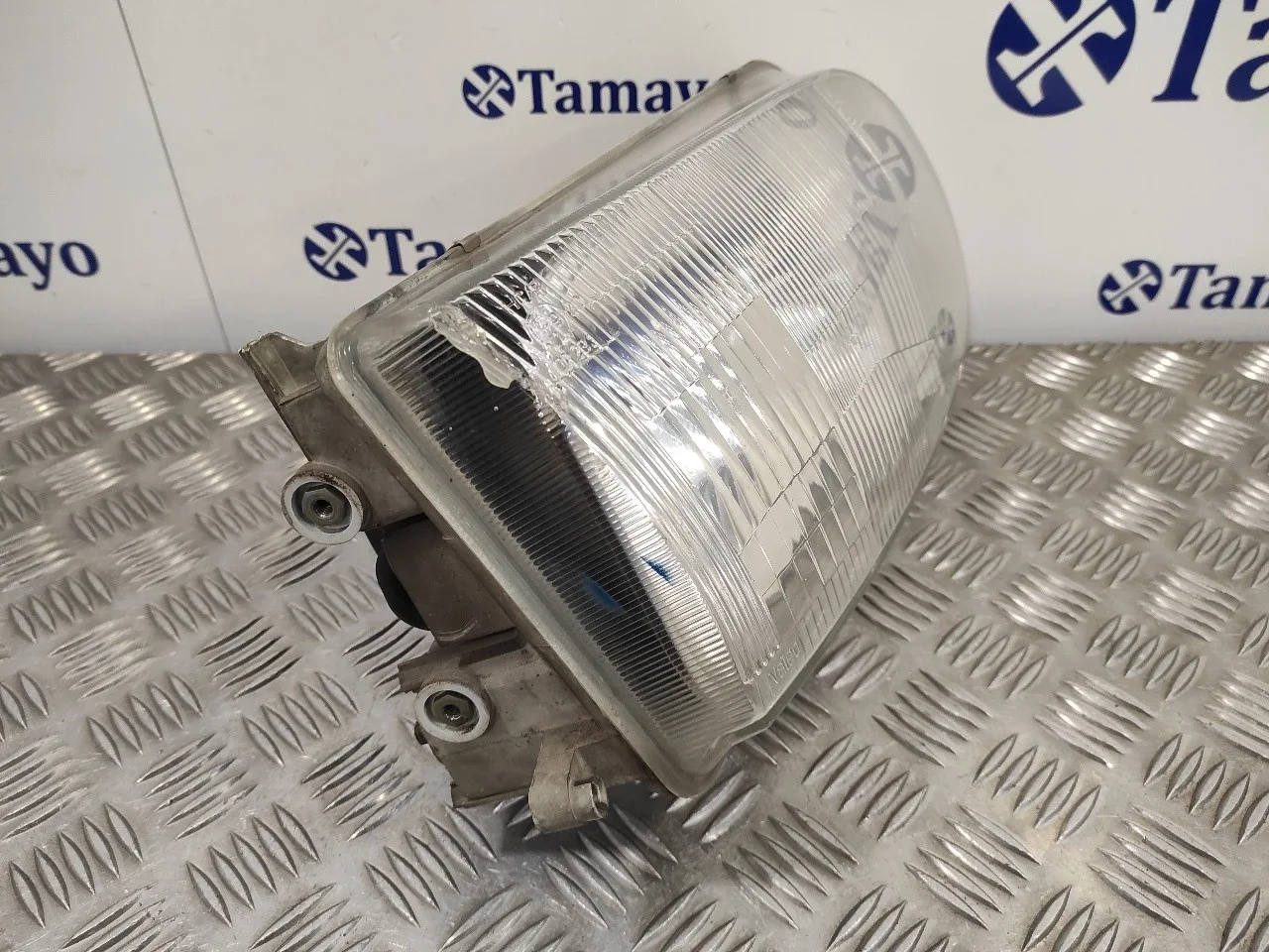 Faro Derecho para Nissan Serena (C23M)