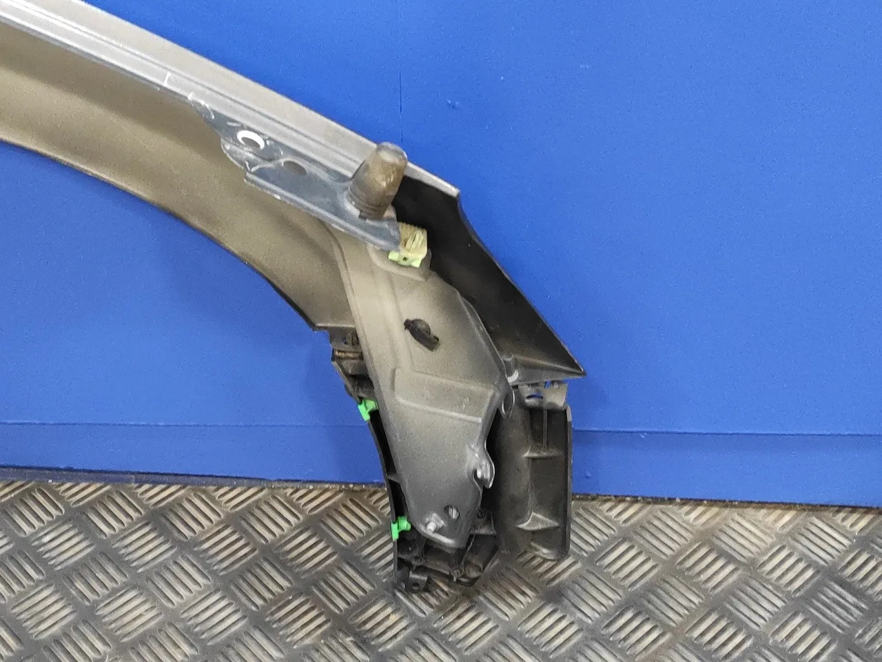 Aleta Delantera Izquierda para Volvo S60 Lim.