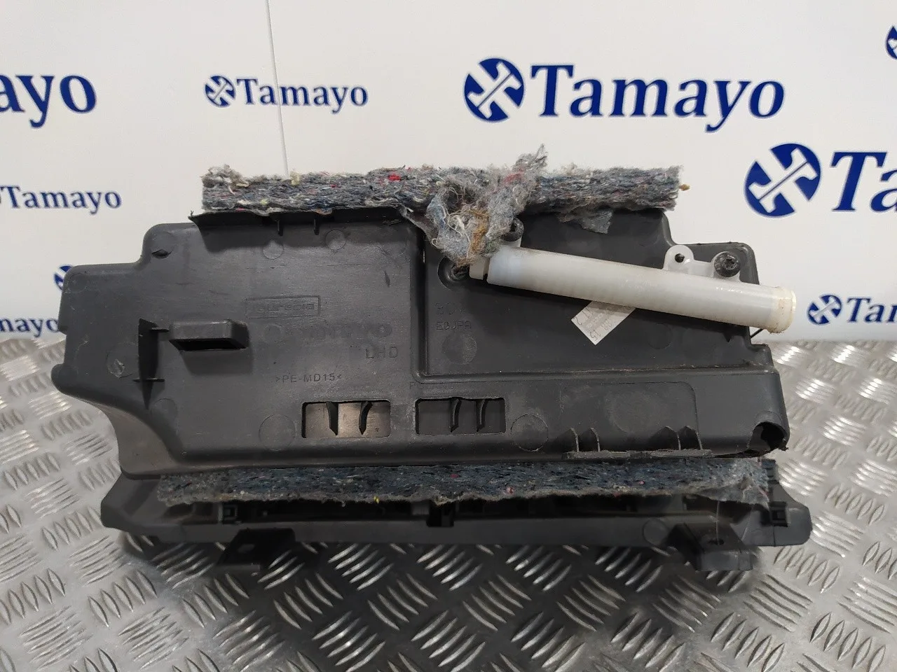 Guantera para Volvo S60 Lim.