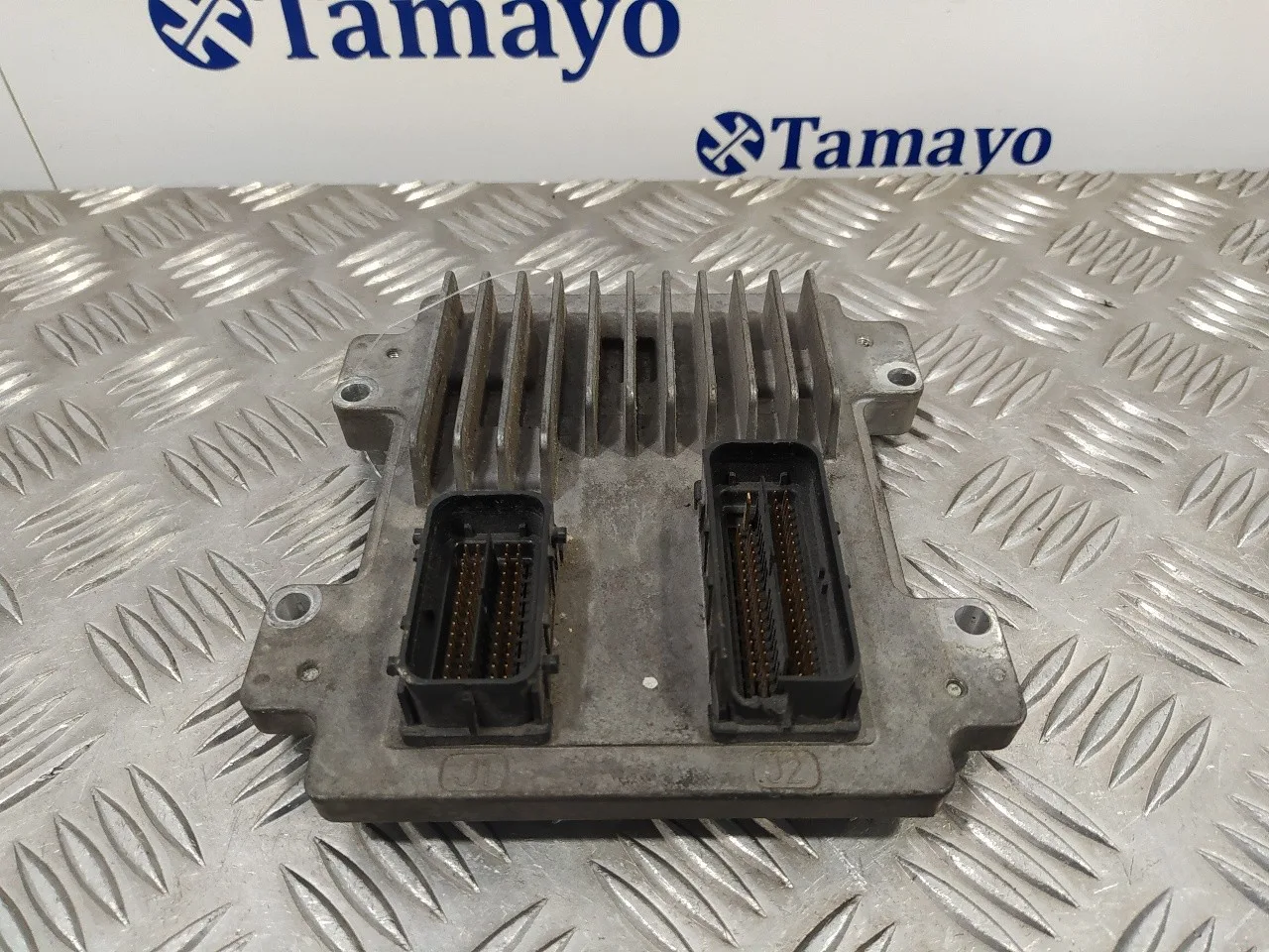 Centralita Motor Uce para Opel Astra J Lim.