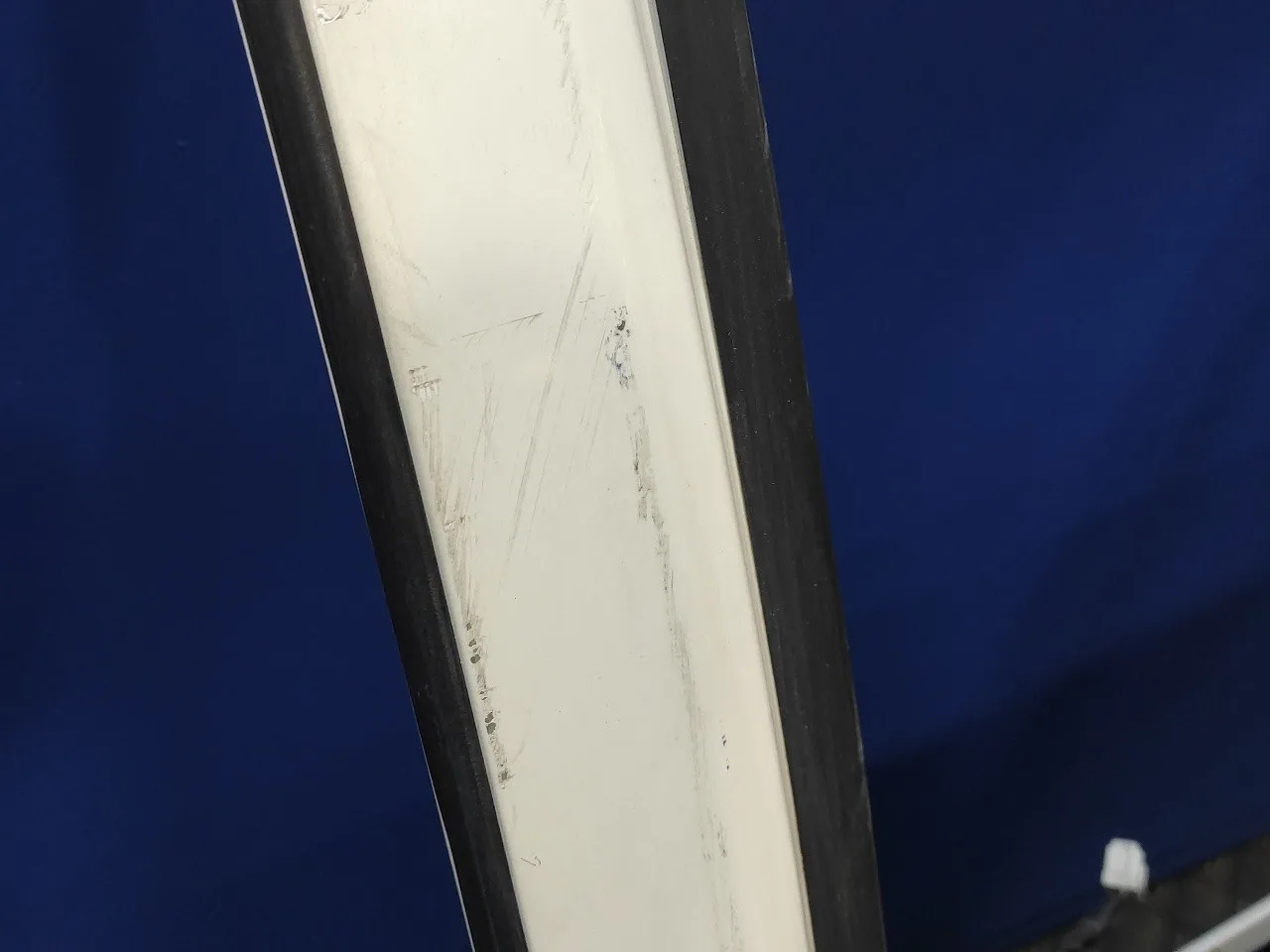 Puerta Trasera Izquierda para Nissan Pathfinder (R51)