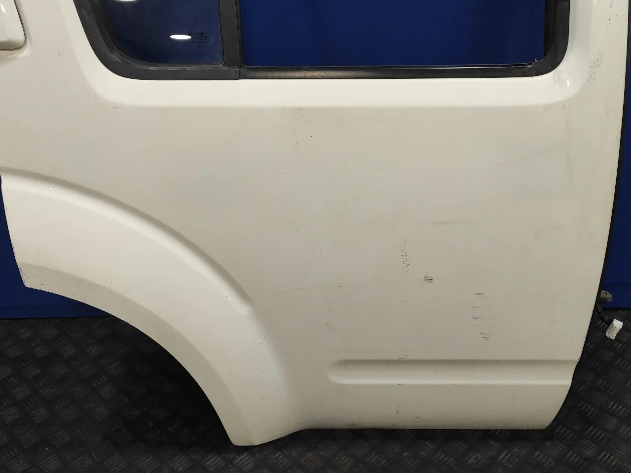 Puerta Trasera Derecha para Nissan Pathfinder (R51)