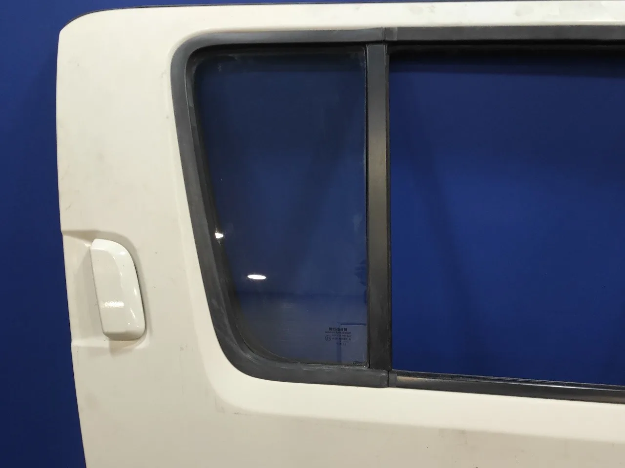 Puerta Trasera Derecha para Nissan Pathfinder (R51)