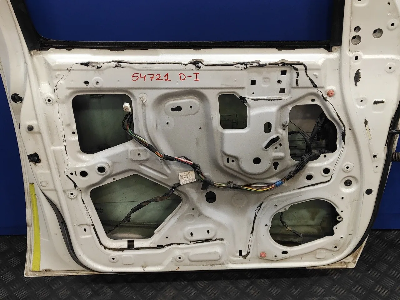 Puerta Delantera Izquierda para Nissan Pathfinder (R51)