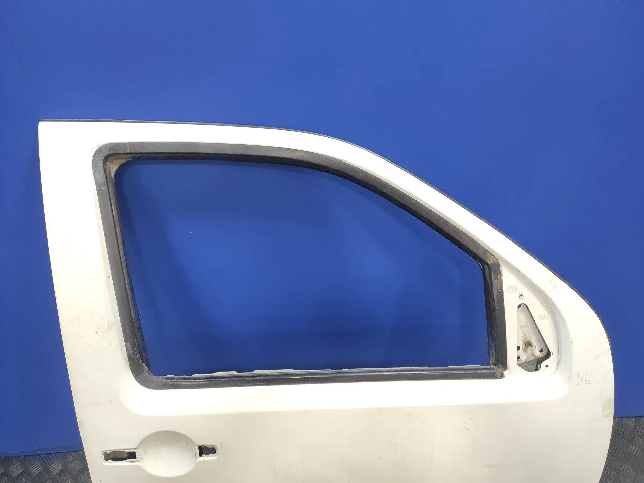 Puerta Delantera Derecha para Nissan Pathfinder (R51)