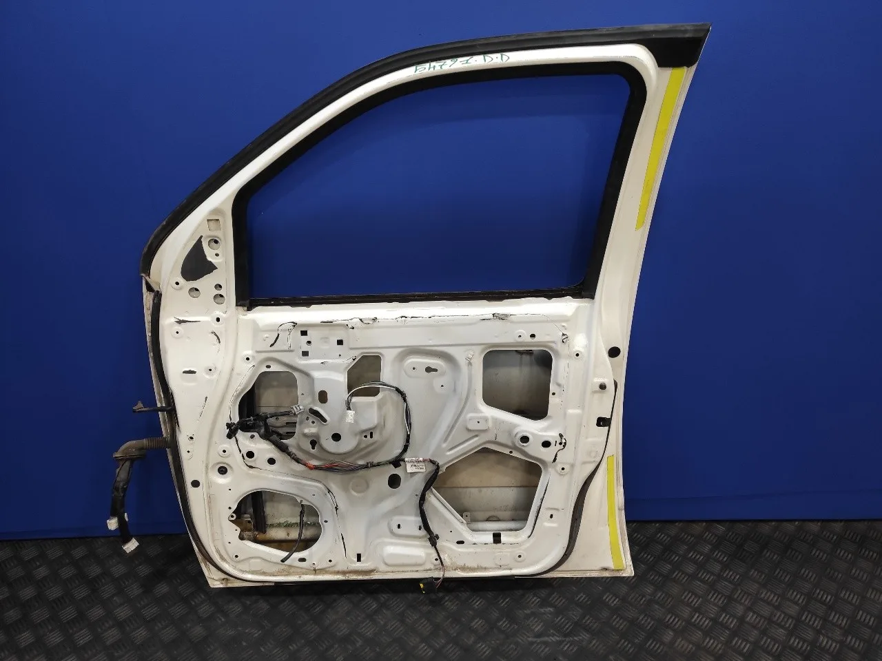 Puerta Delantera Derecha para Nissan Pathfinder (R51)