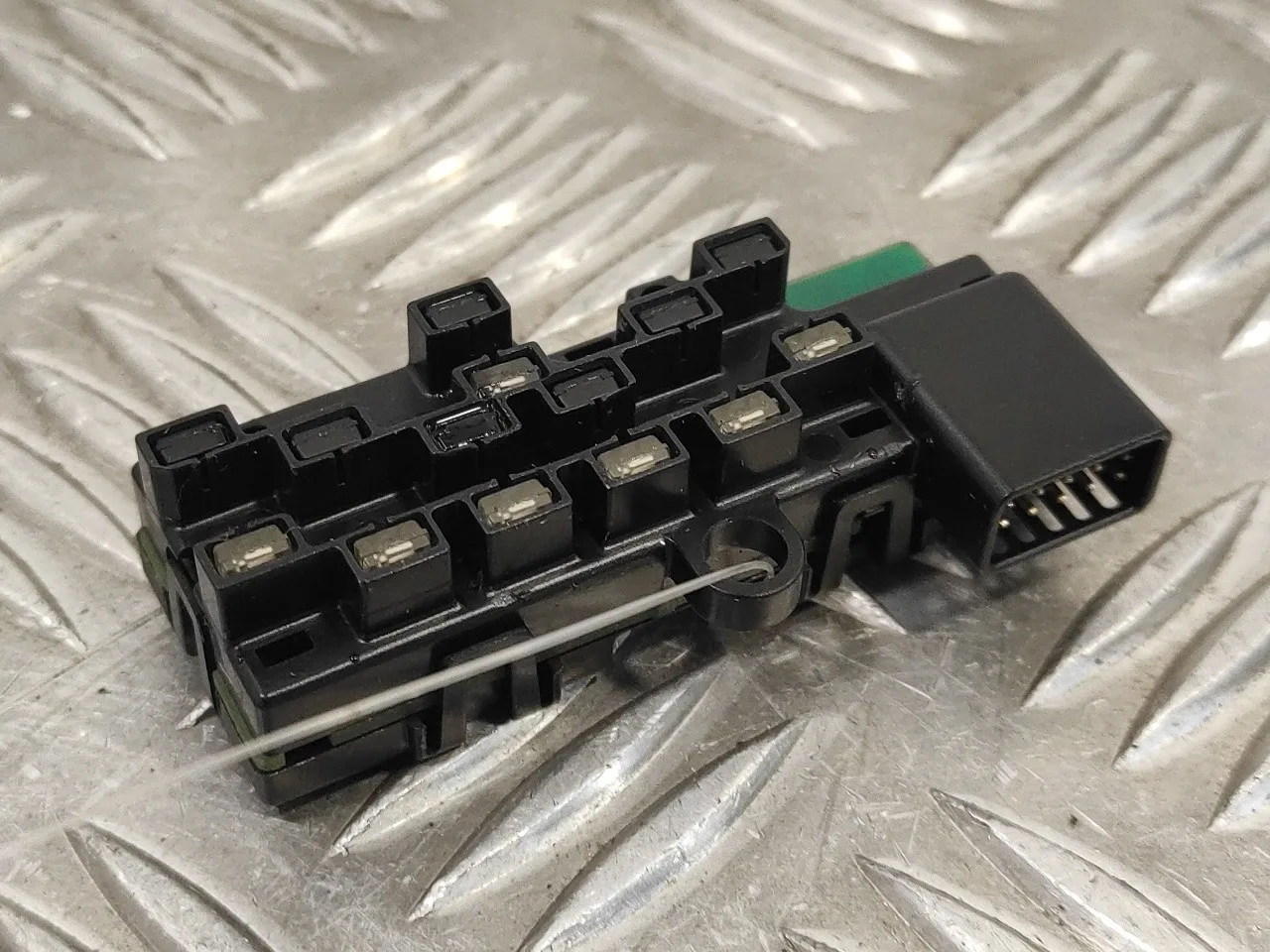 Sensor Angulo De Giro para Volkswagen Passat Berlina (3C2)