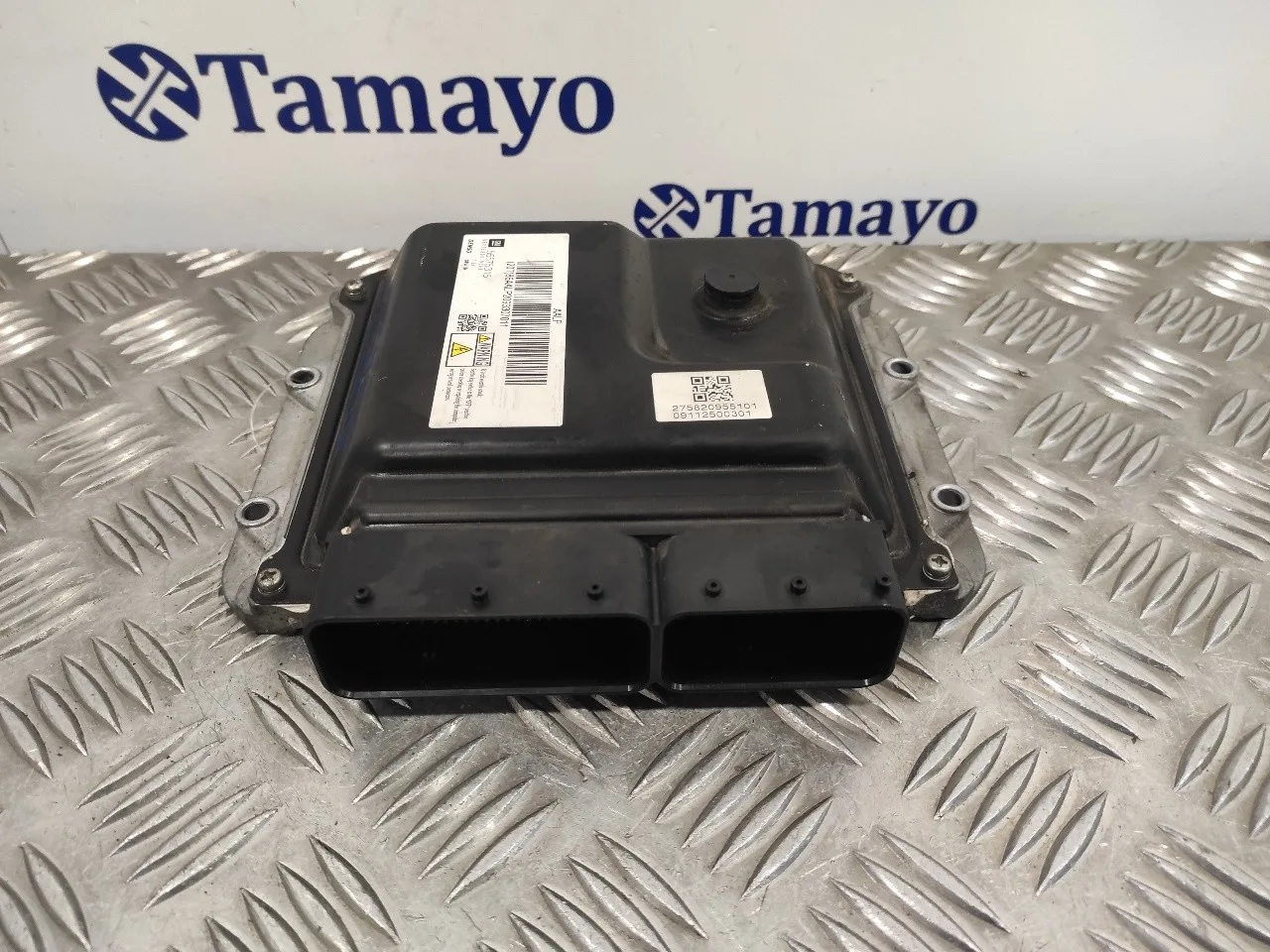 Centralita Motor Uce para Opel Astra J Lim.