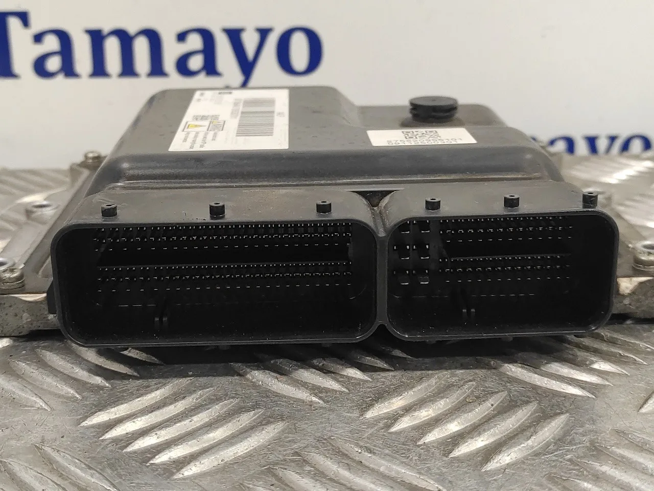Centralita Motor Uce para Opel Astra J Lim.