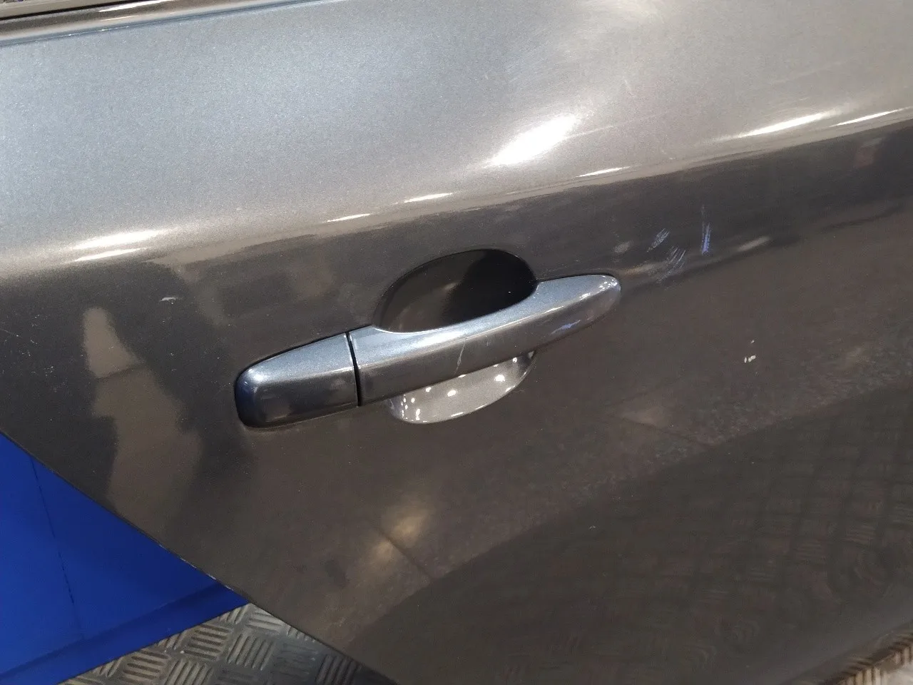 Puerta Trasera Derecha para Volvo S60 Lim.