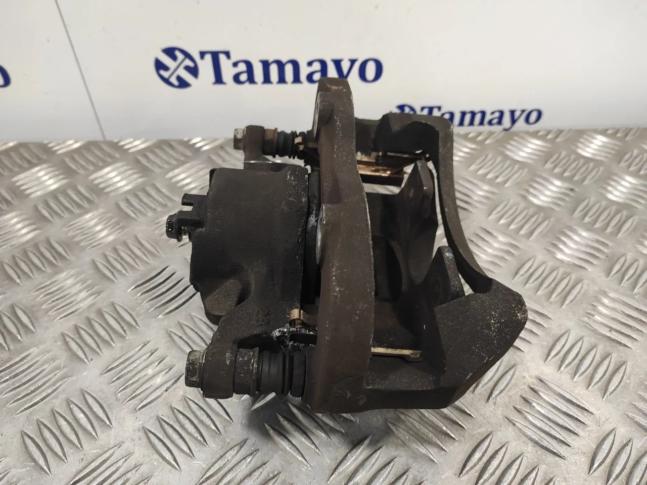 Pinza Freno Delantera Derecha para Nissan Nv 200 (M20)