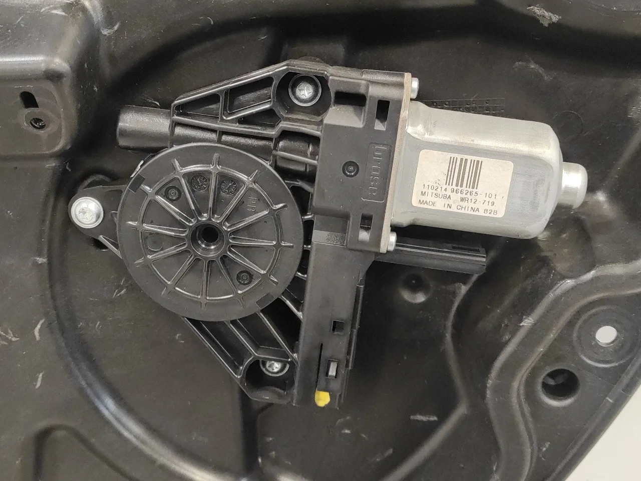 Elevalunas Trasero Derecho para Volvo S60 Lim.