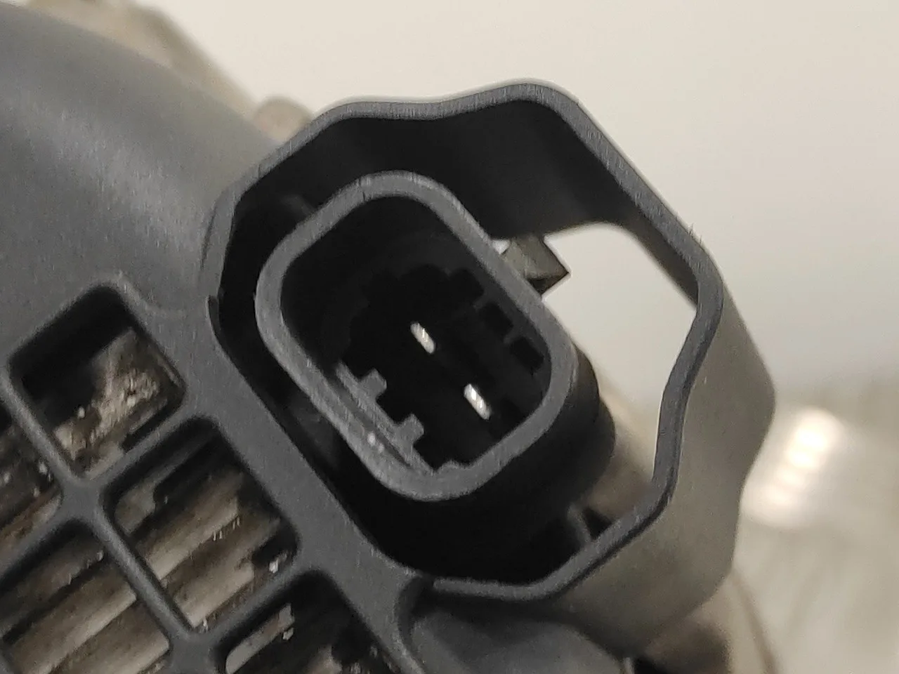 Alternador para Opel Astra J Lim.