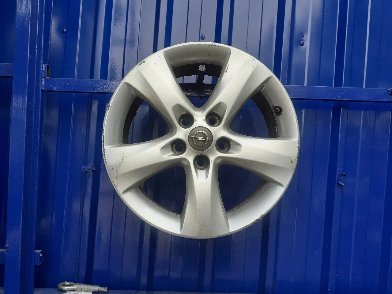 Llanta para Opel Astra J Lim.