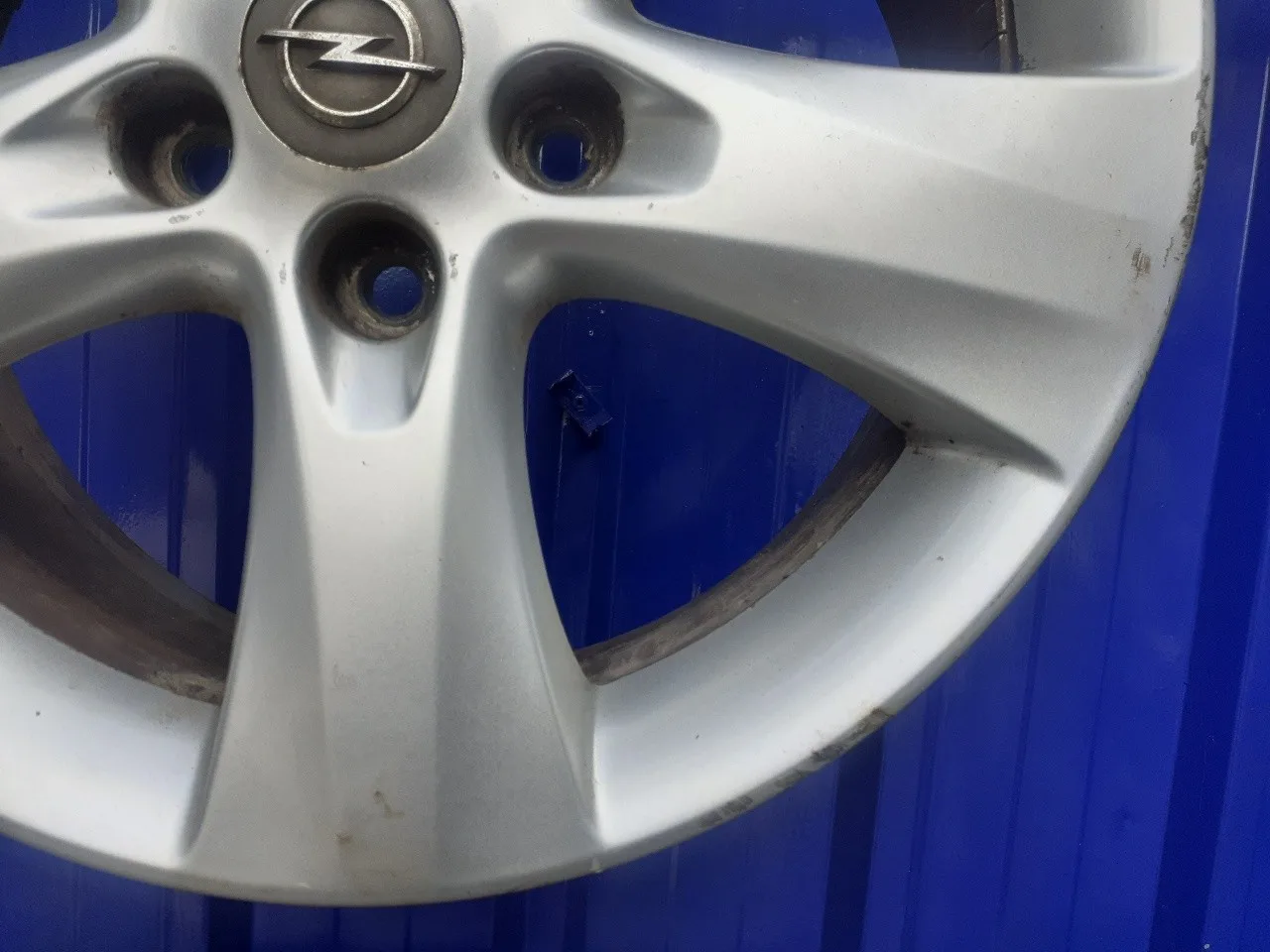 Llanta para Opel Astra J Lim.