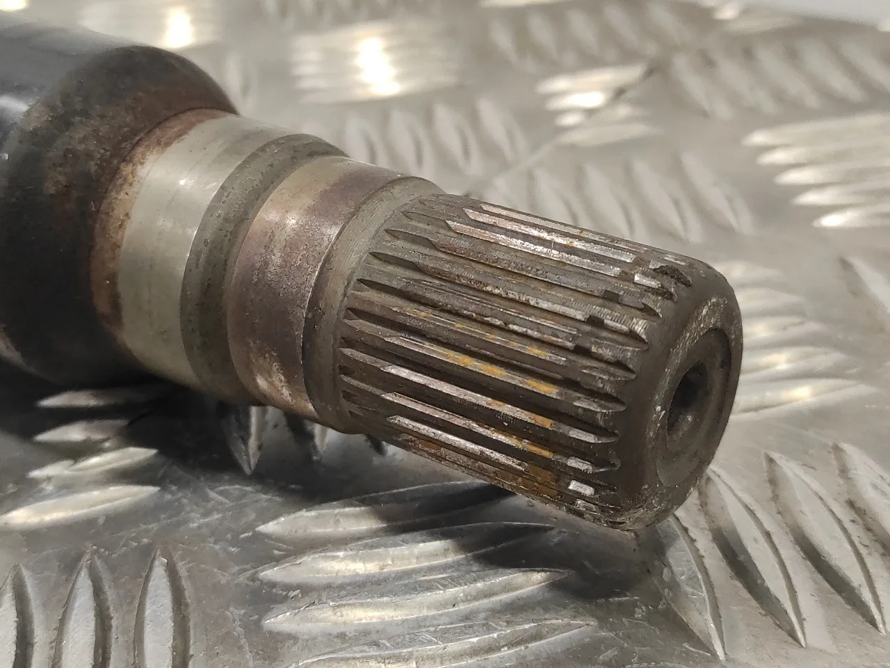 Transmision Delantera Derecha para Volvo S60 Lim.