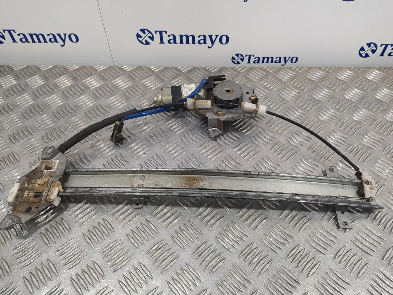 Elevalunas Delantero Derecho para Nissan Pick-Up (D22)