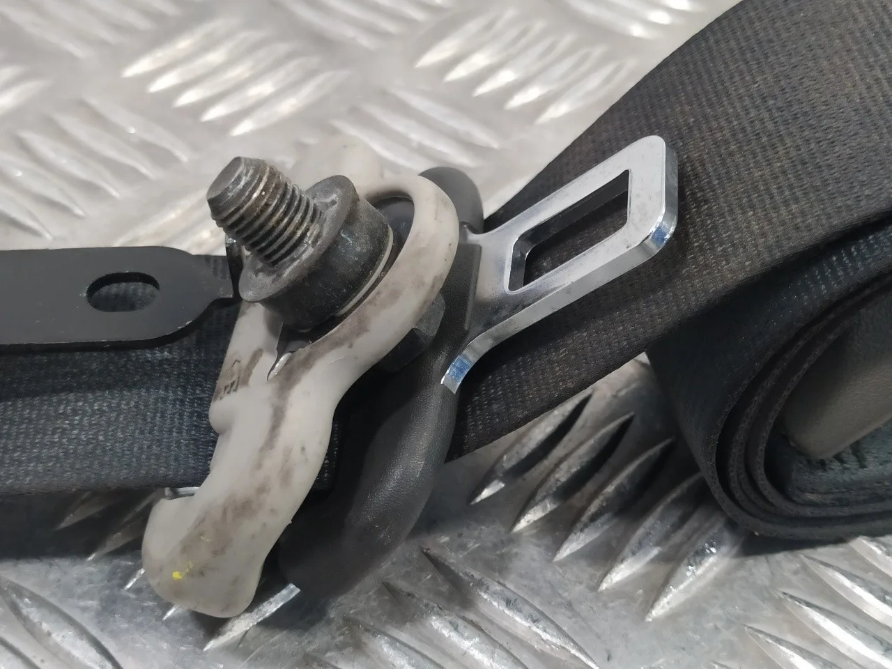 Cinturon Seguridad Delantero Derecho para Nissan Pathfinder (R51)