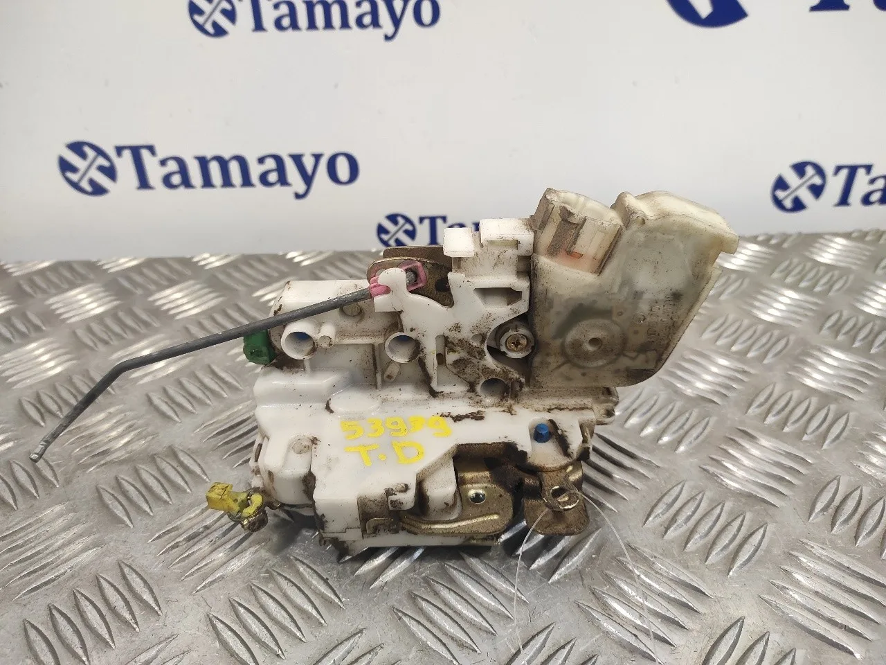 Cerradura Puerta Trasera Derecha para Nissan Pick-Up (D22)