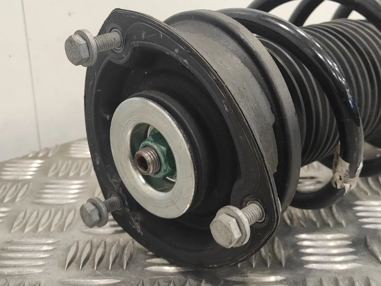 Amortiguador Delantero Izquierdo para Audi A3 Sportback (8Va)