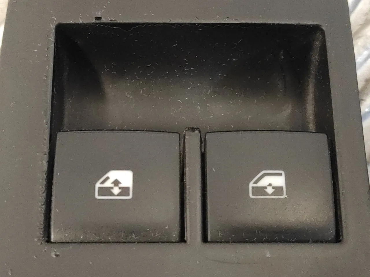 Mando Elevalunas Delantero Izquierdo para Opel Astra J Lim.