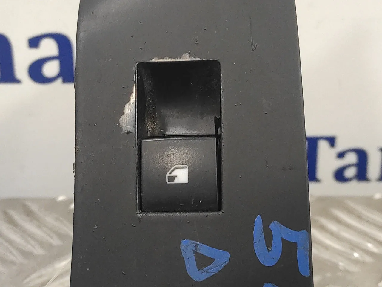 Mando Elevalunas Delantero Derecho para Opel Astra J Lim.