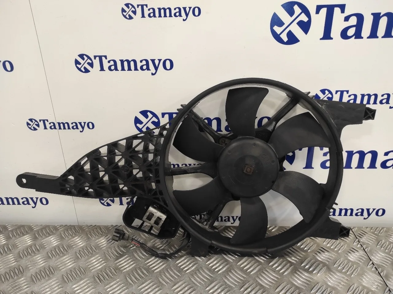 Electroventilador para Nissan Pathfinder (R51)