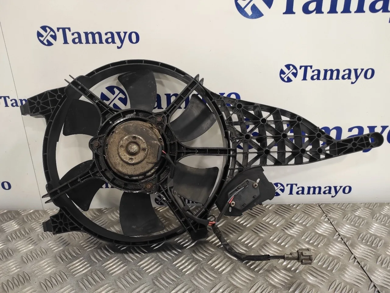 Electroventilador para Nissan Pathfinder (R51)