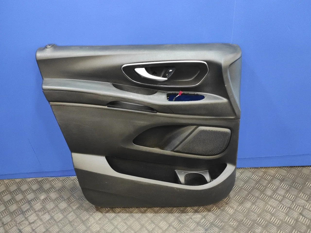 Guarnecido Puerta Delantera Izquierda para Mercedes-Benz Vito Tourer (447)
