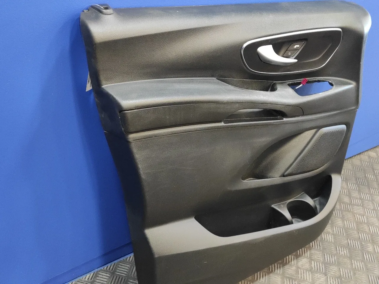 Guarnecido Puerta Delantera Izquierda para Mercedes-Benz Vito Tourer (447)