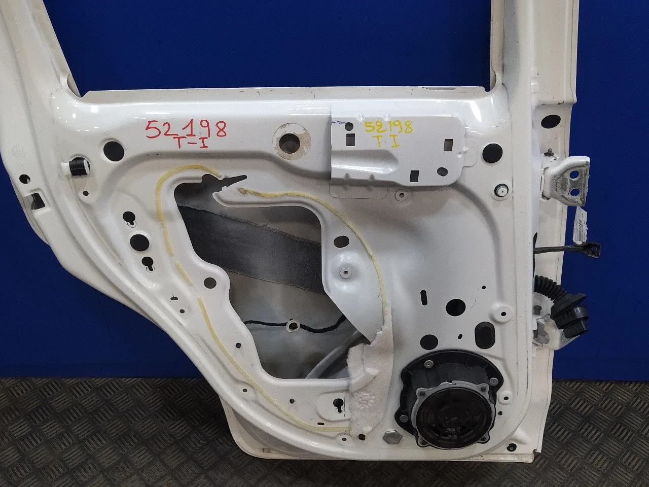 Puerta Trasera Izquierda para Citroën C3