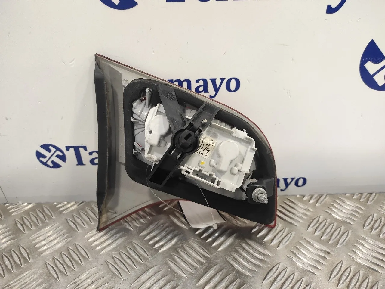 Piloto Trasero Derecho Interior para Audi A4 Avant (8E)