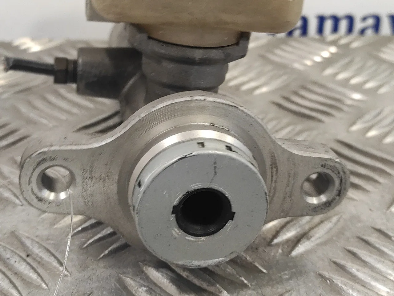 Bomba Freno para Nissan Pick-Up (D22)