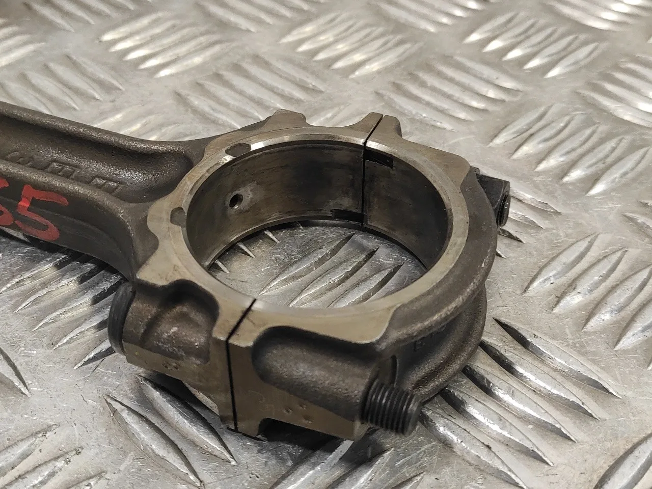 Biela para Nissan Cabstar ->09.06