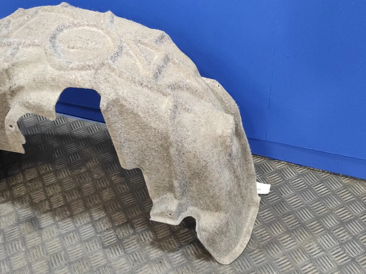Plastico Paso Rueda Trasero Izquierdo para Audi A3 Sportback (8Va)