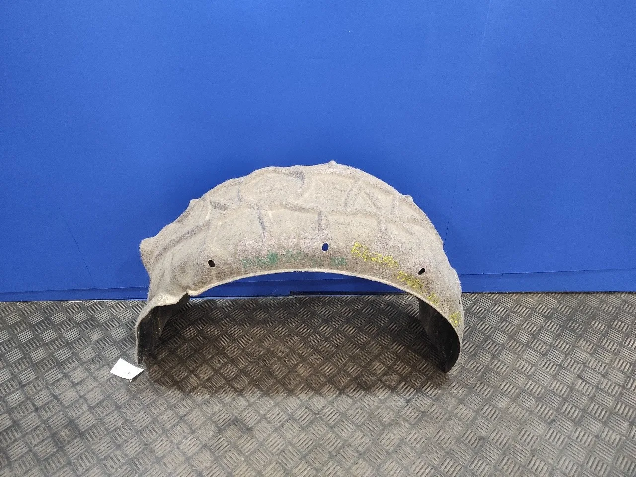 Plastico Paso Rueda Trasero Izquierdo para Audi A3 Sportback (8Va)