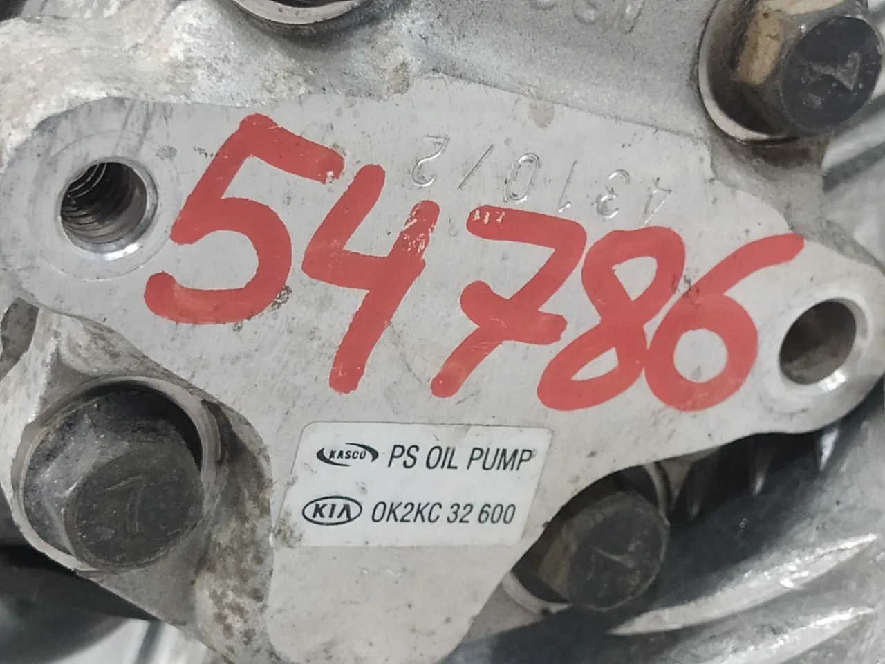 Bomba Direccion para Kia Carens