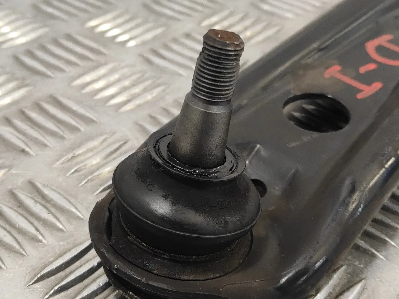 Brazo Suspension Inferior Delantero Izquierdo para Toyota Yaris (Ksp9/Scp9/Nlp9)